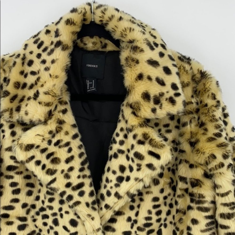 Forever 21 Animal Cheetah Print Faux Fur Coat - Picture 6 of 15